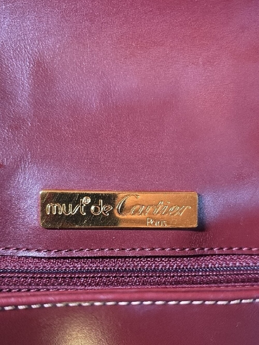 Vintage Cartier Burgundy Leather Crossbody Bag with Gold Turn-Lock - Picture 7 of 16